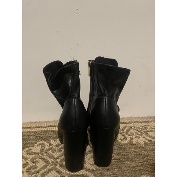 Qupid Signal 99x Block Heel Booties -‎ Black Size 8.5 - Picture 4 of 9